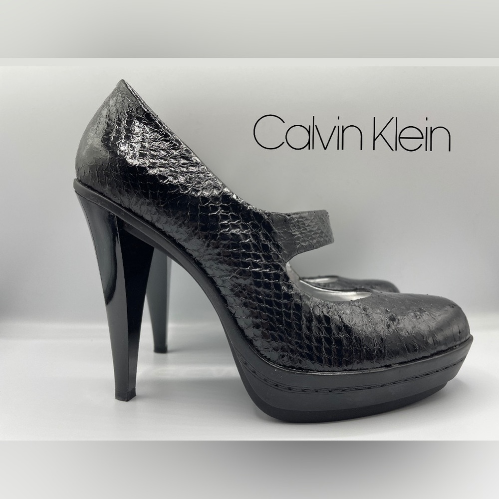 Calvin Klein Snake Skin Heels New Size 7.5 Shoes NWT